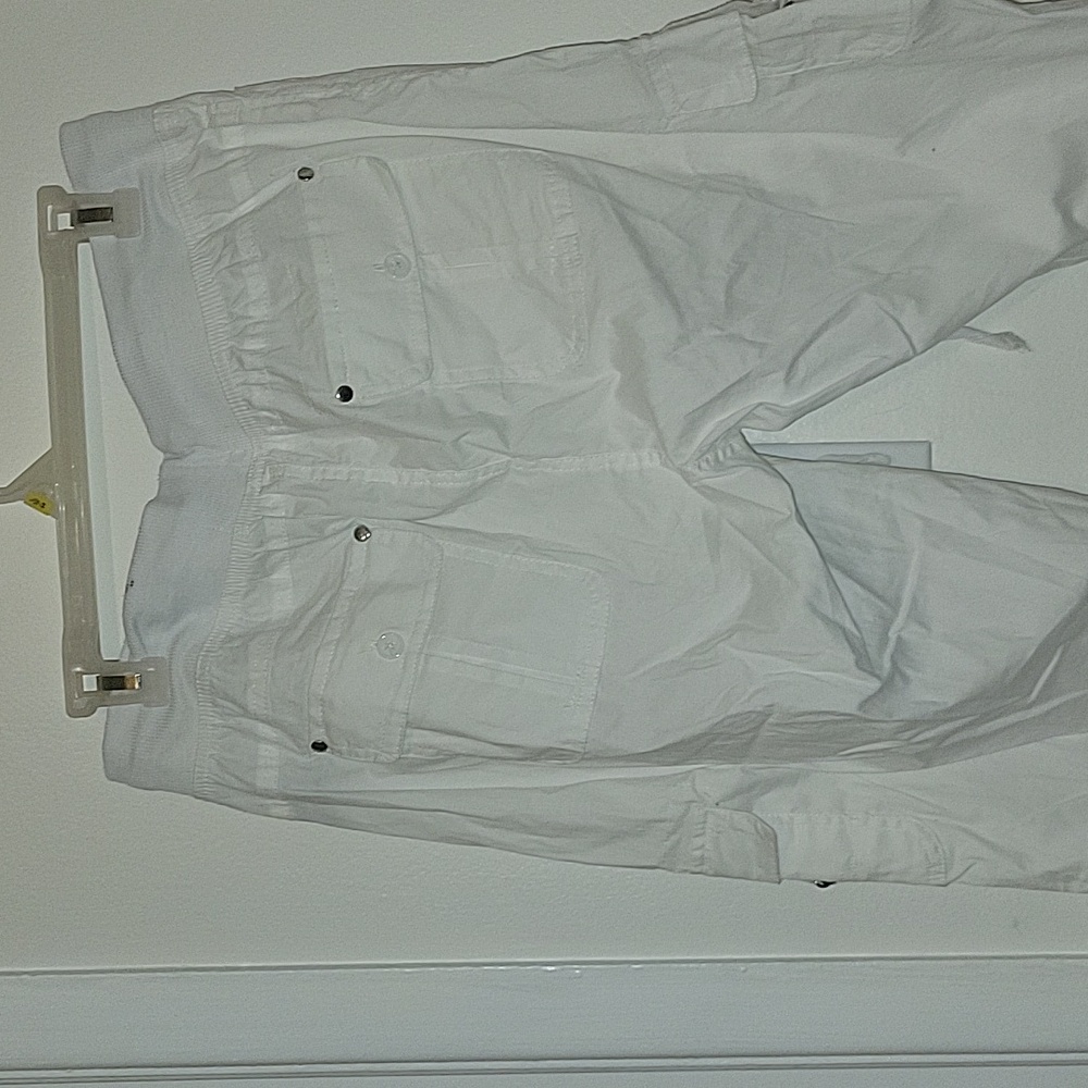 Woman's pants - Picture 4 of 5